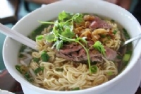 Câu chuyện 2 bát mì bò 